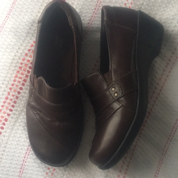 🌸CLARK SHOES🌸 - Picture 2 of 3